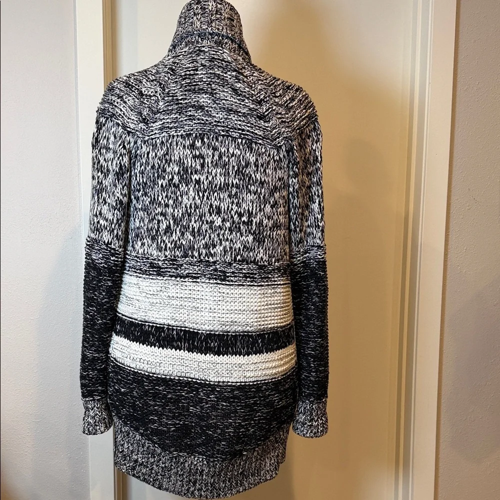 GAP Chunky Shawl Collar Cardigan XS Marled Black Gray Long Cozy Knit Sweater - Picture 9 of 15